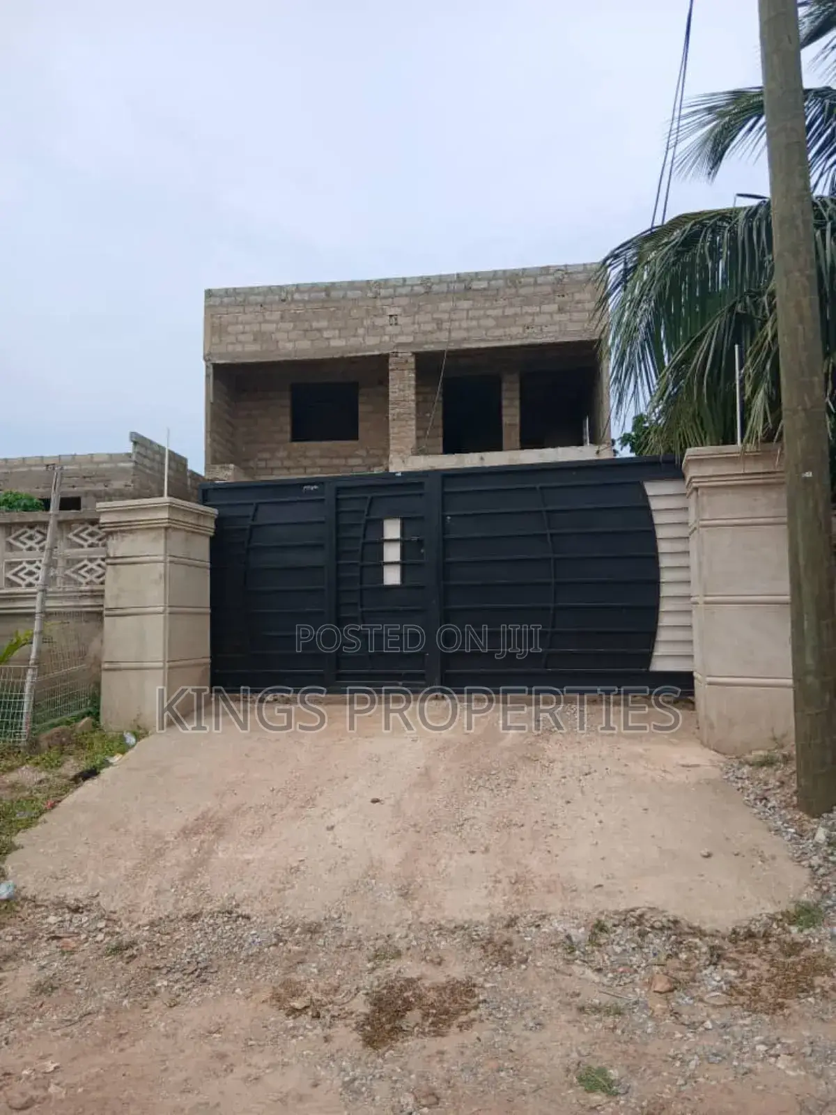 4bdrm Duplex in Redtop, Bortiano for sale