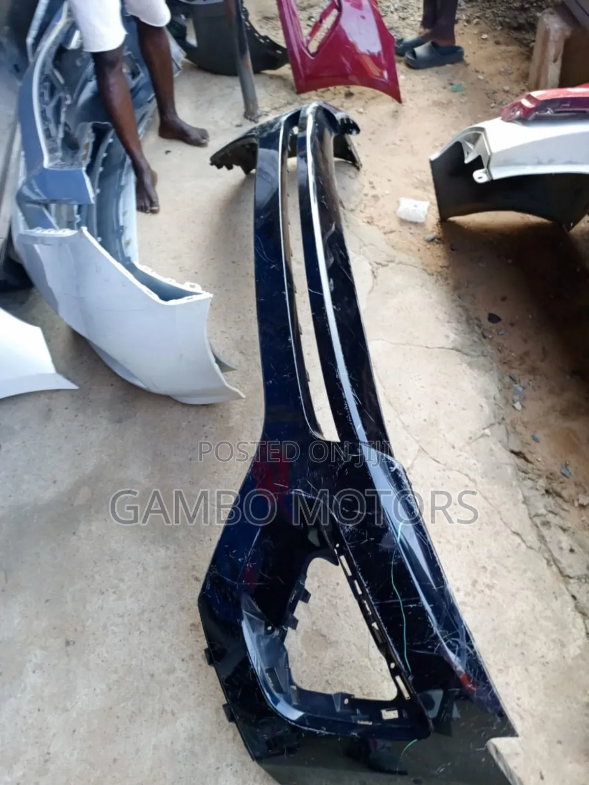 Ford Experdition 2018 Front Bumper