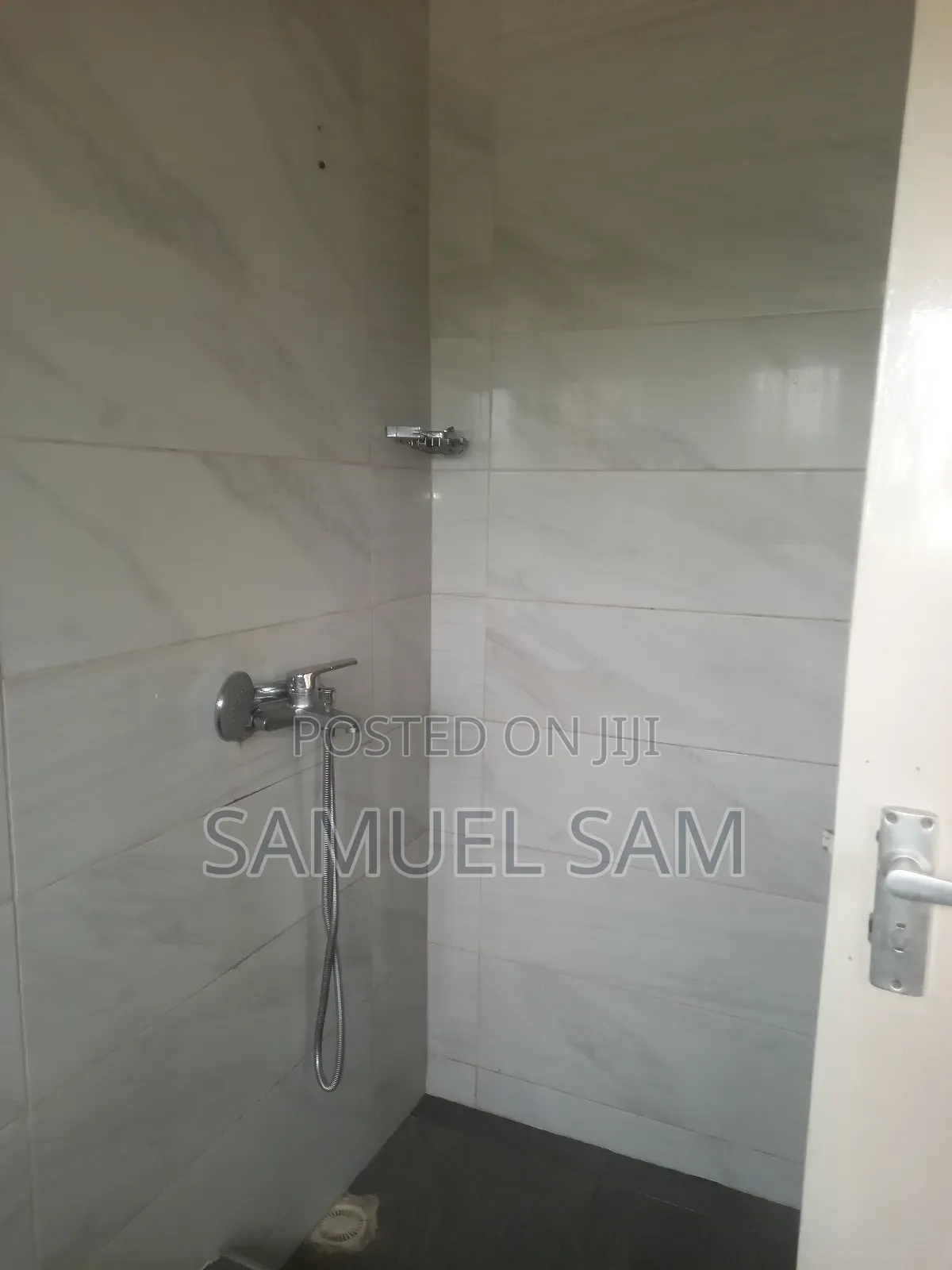 3bdrm House in Tema Community 11 for rent