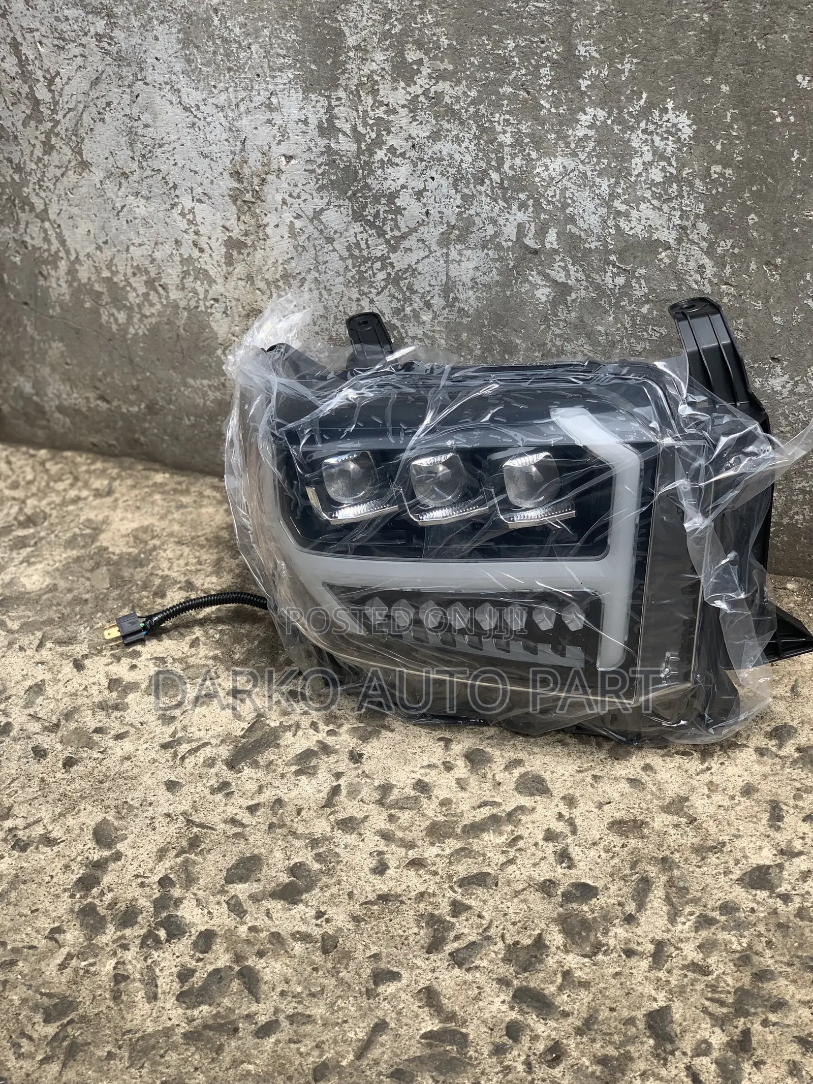 Toyota Tundra Headlights Available Now