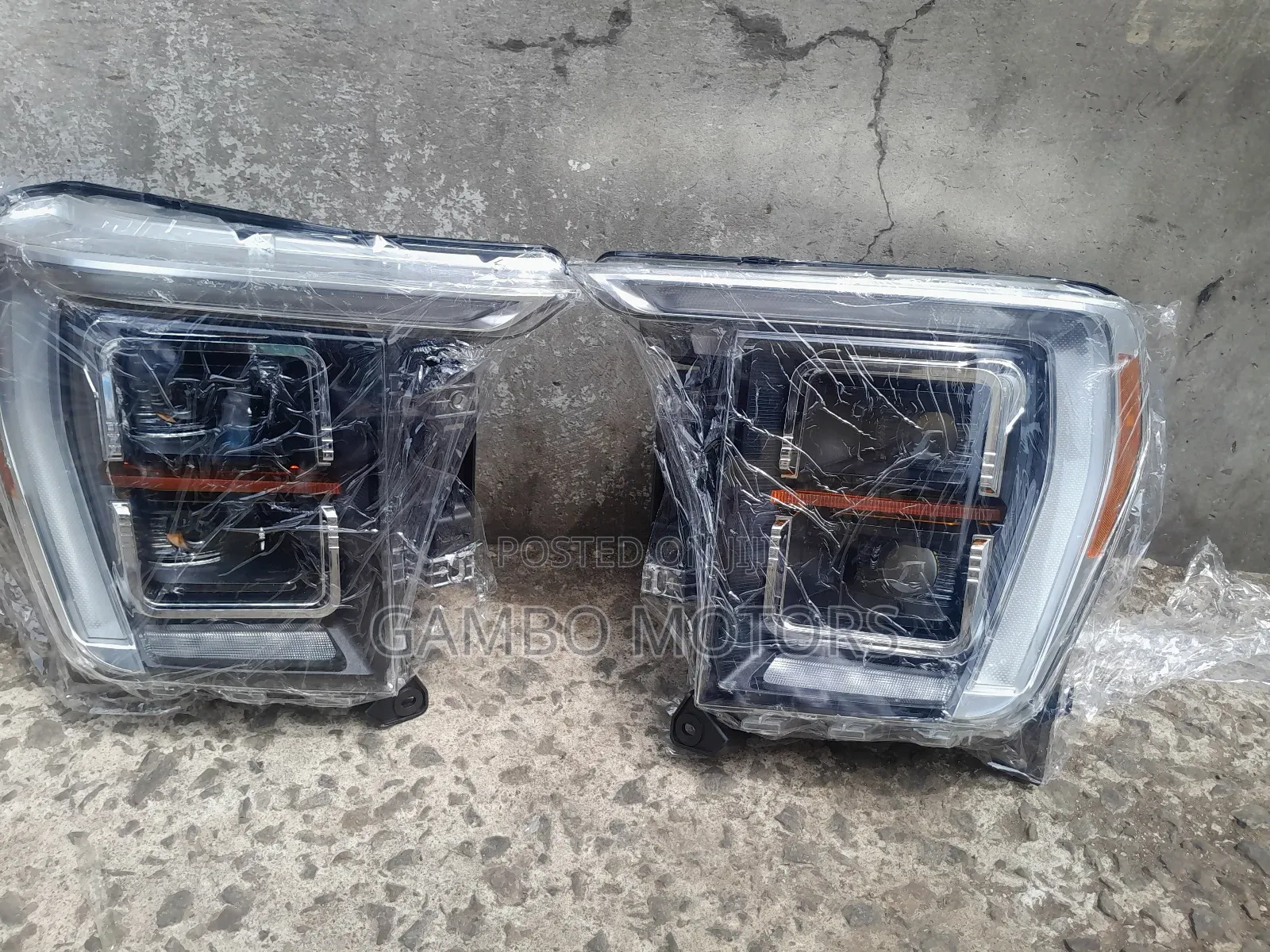 Ford F150 2023 Headlight Pair