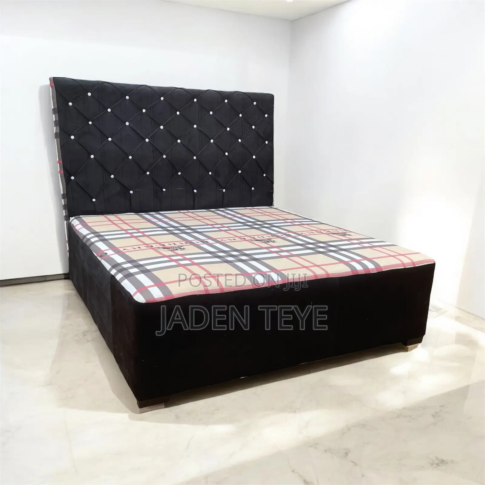 Quality Inbuilt Bed With High Density Foam