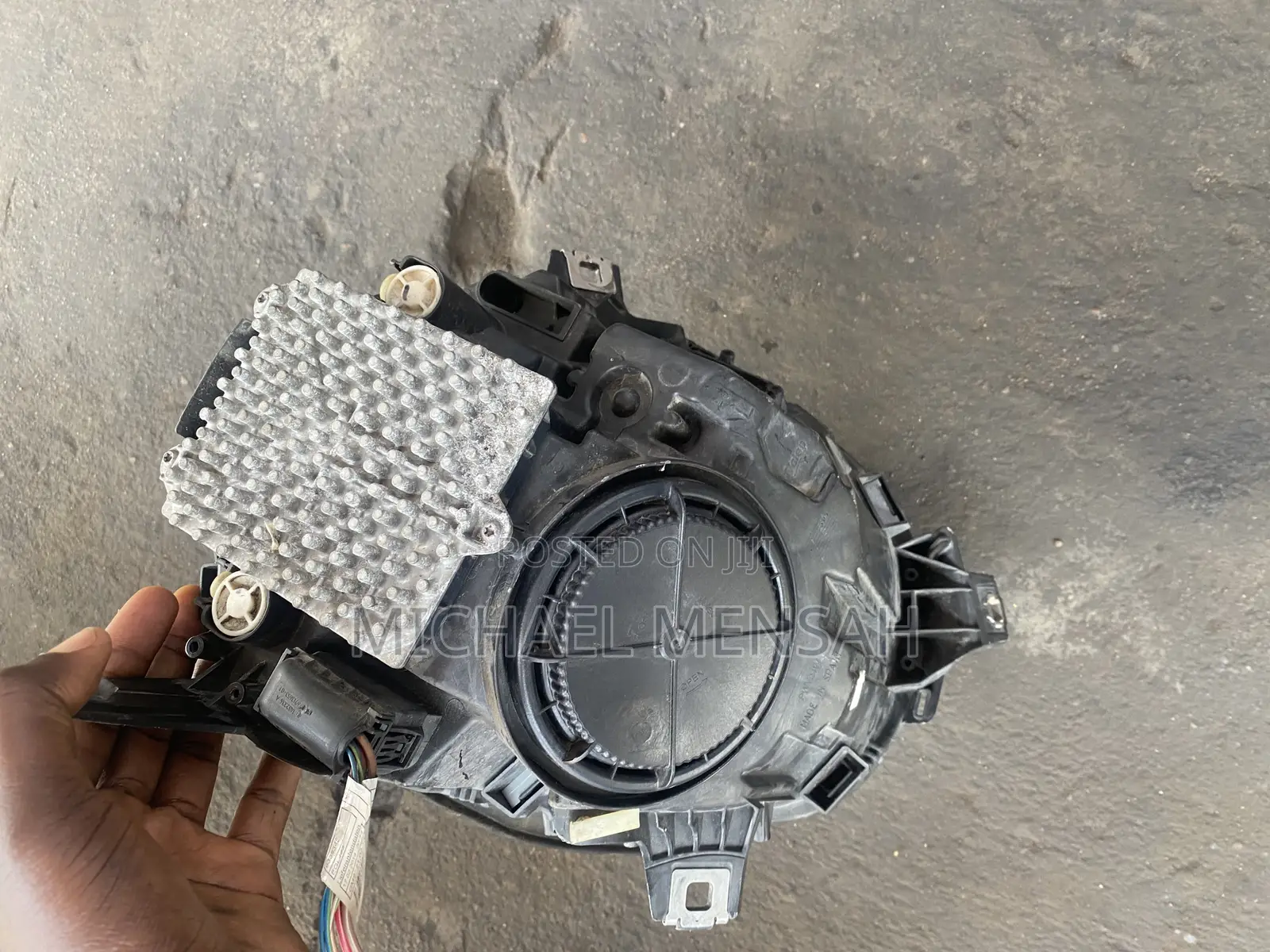 Mini Cooper F55 Head Light