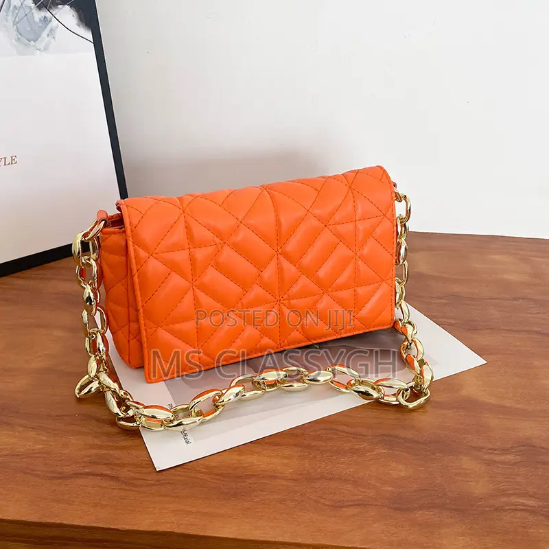 Thick Chain Fashion Embroidery Thread One-Shoulder Handbag