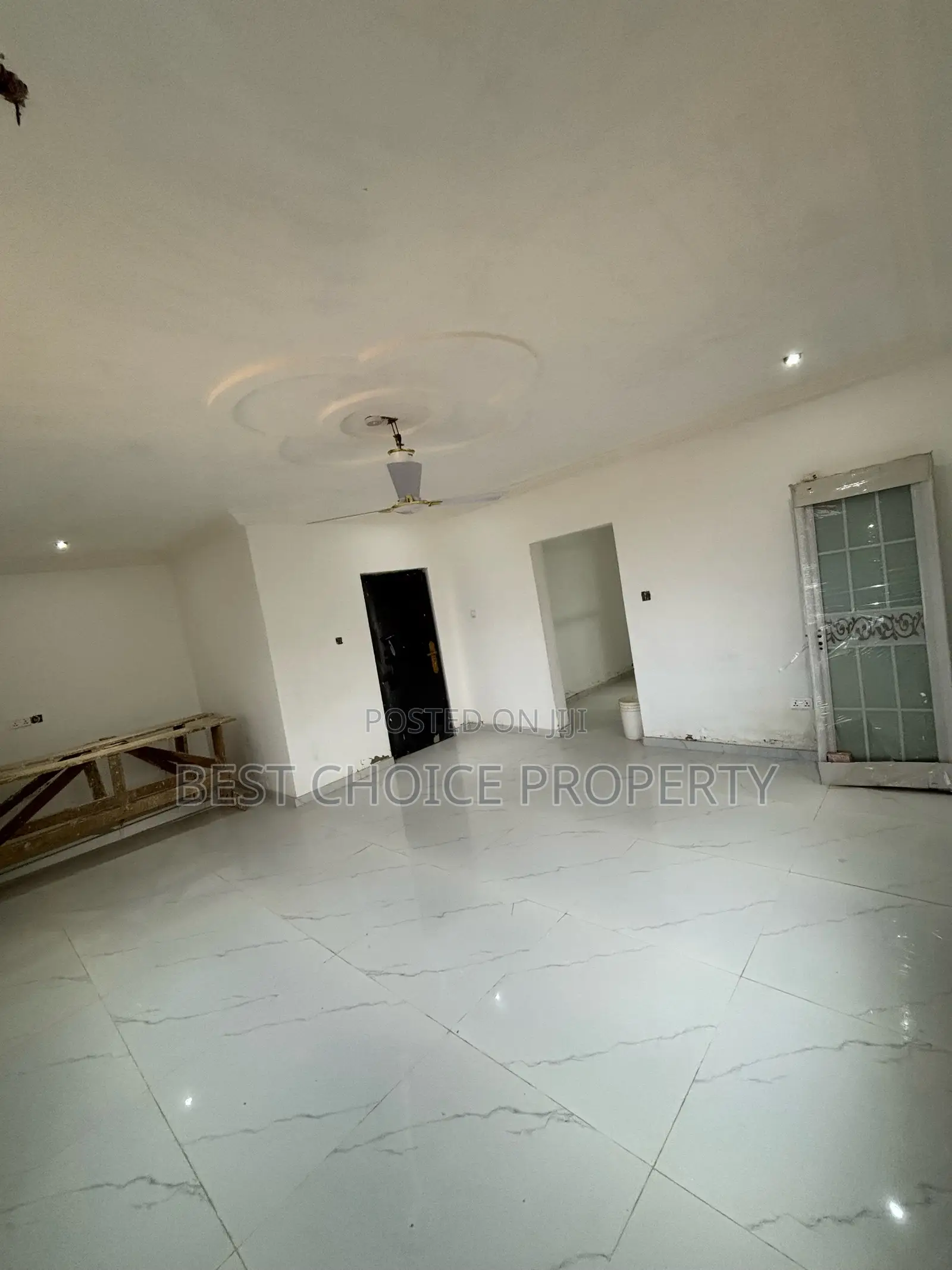 4bdrm Apartment in Mensaba, Dodowa for rent