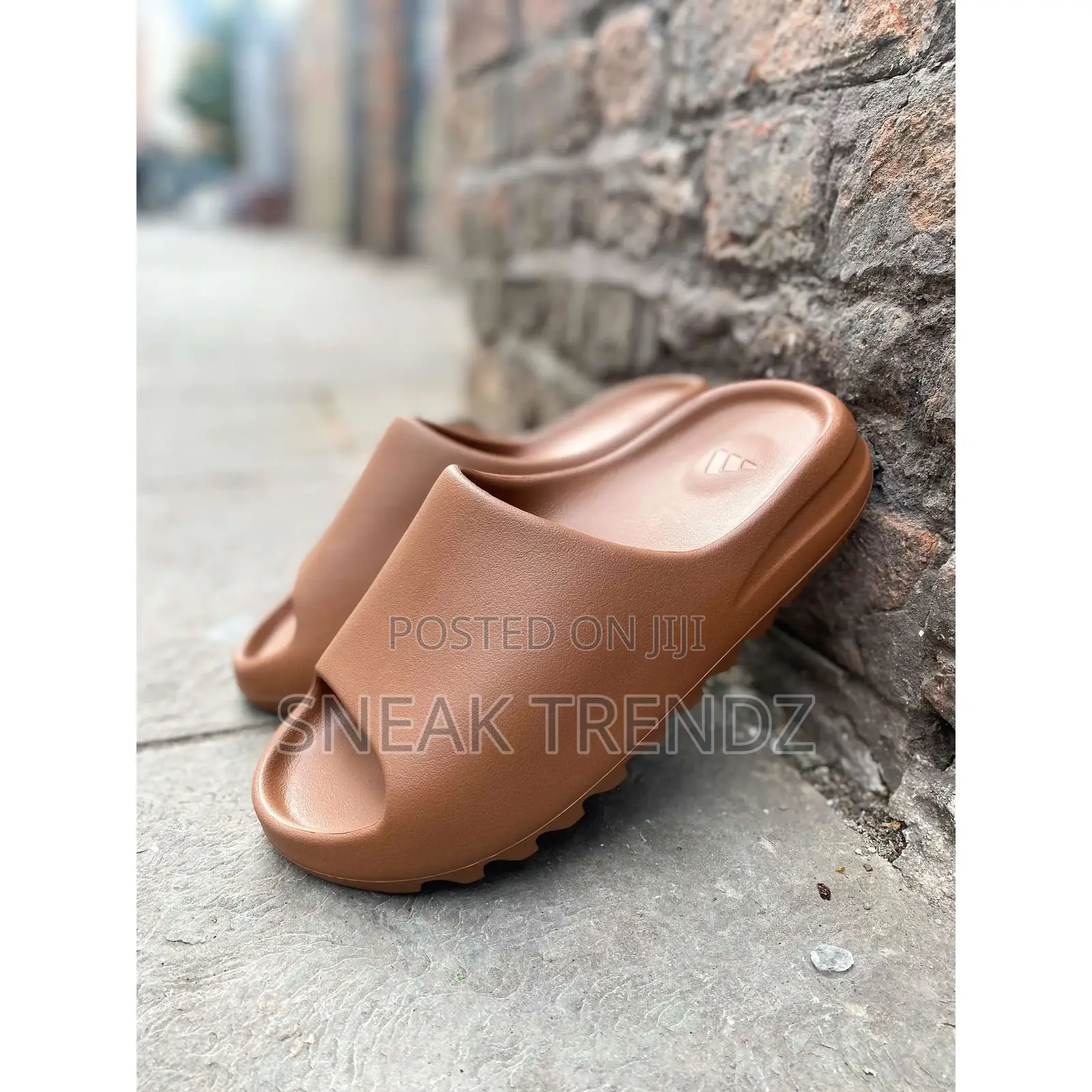 Original Adidas Yeezy Slide Coffee Brown