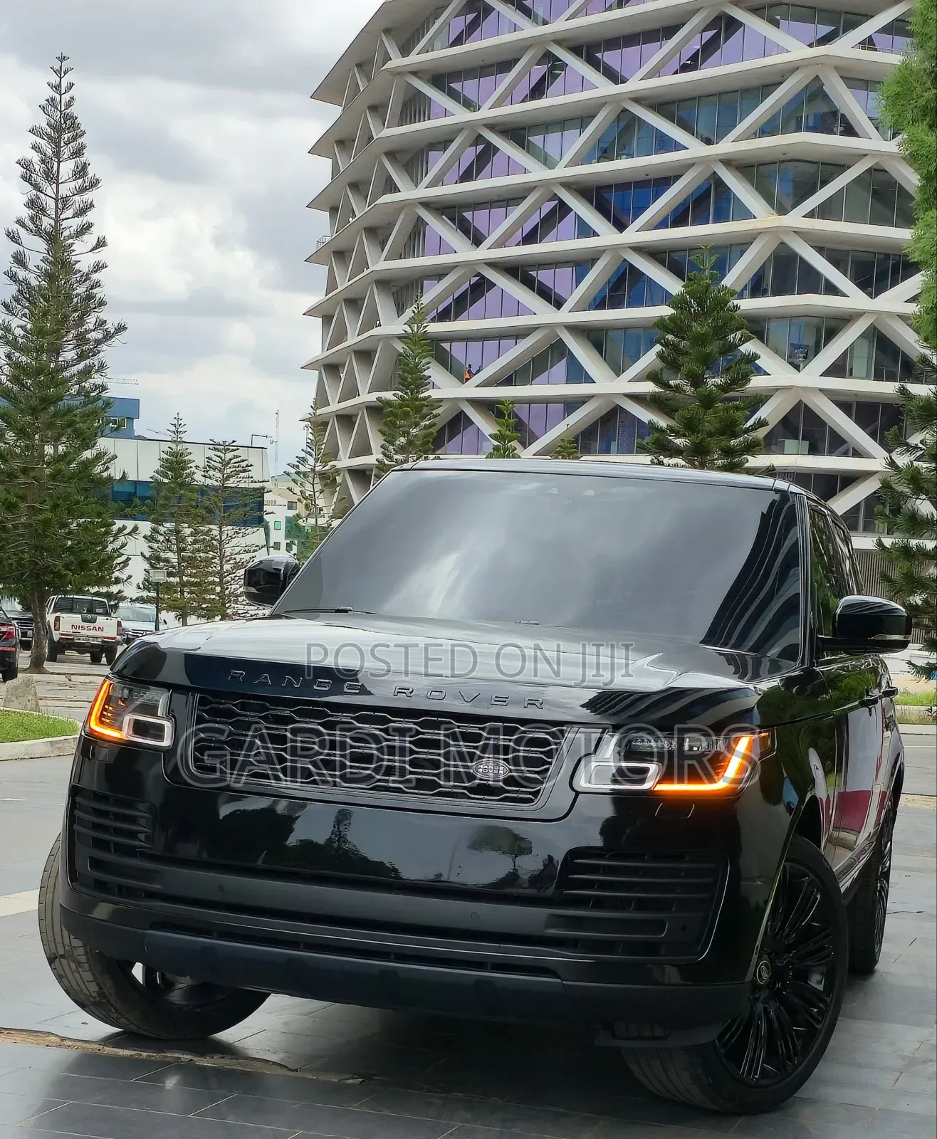 Land Rover Range Rover Vogue 2022 Black