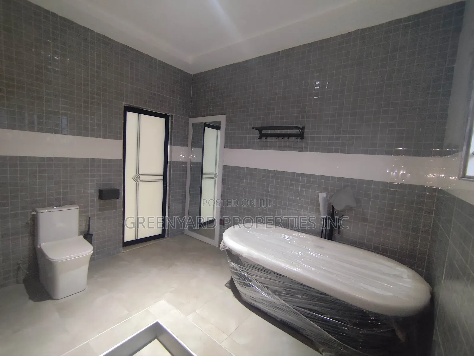 4bdrm House in Ars, East Legon for sale