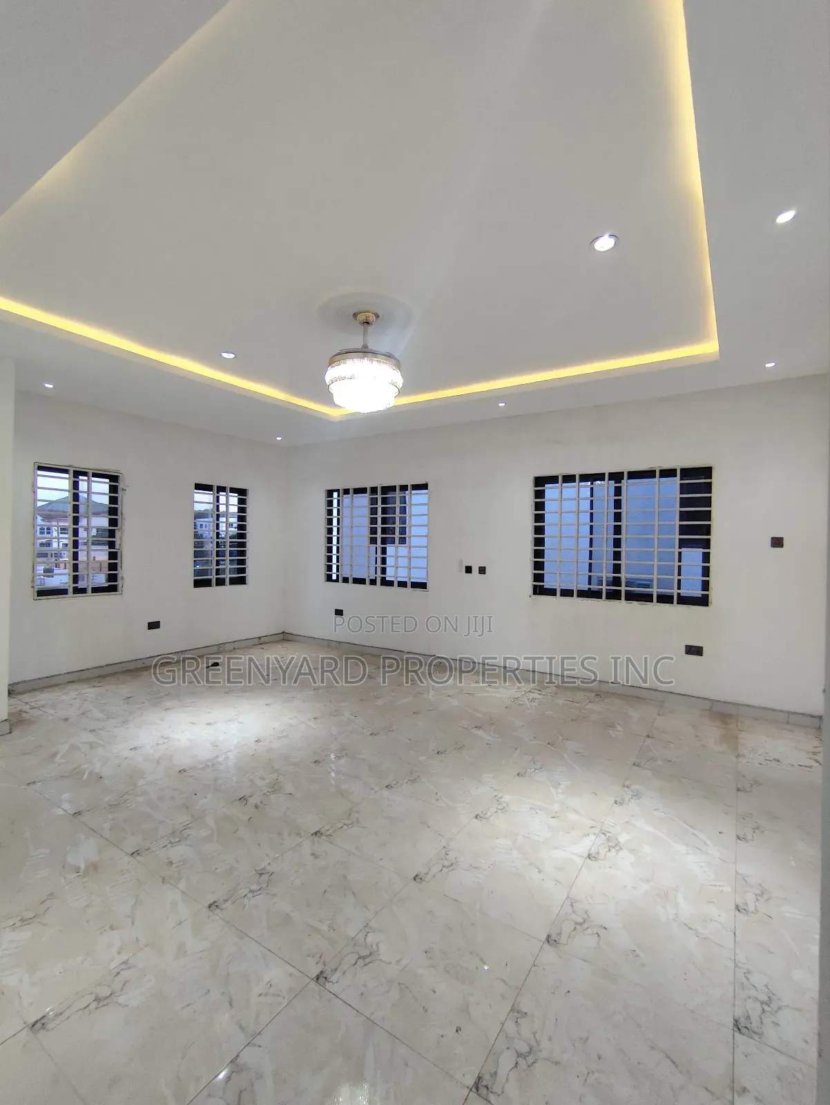 4bdrm House in Ars, East Legon for sale