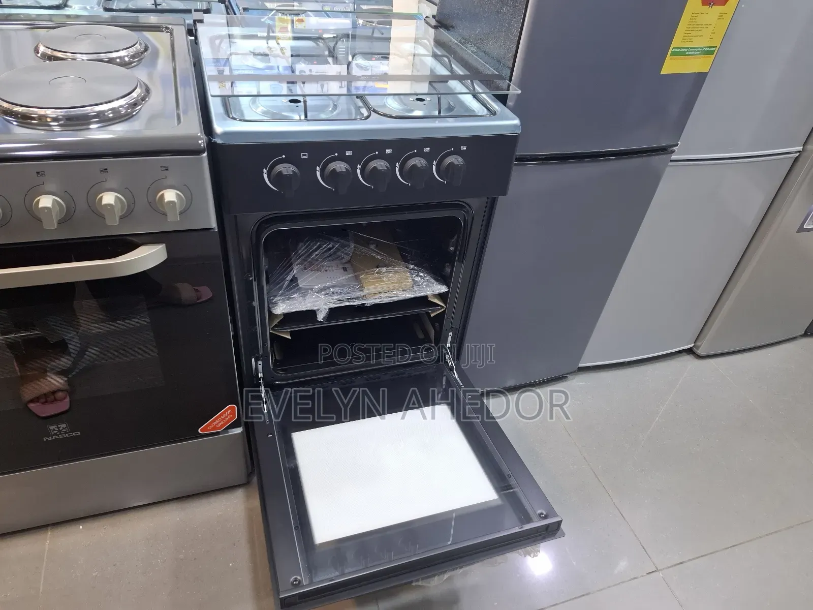 Strong Midea Gas Cooker 50by50 Available for Sale Brand New