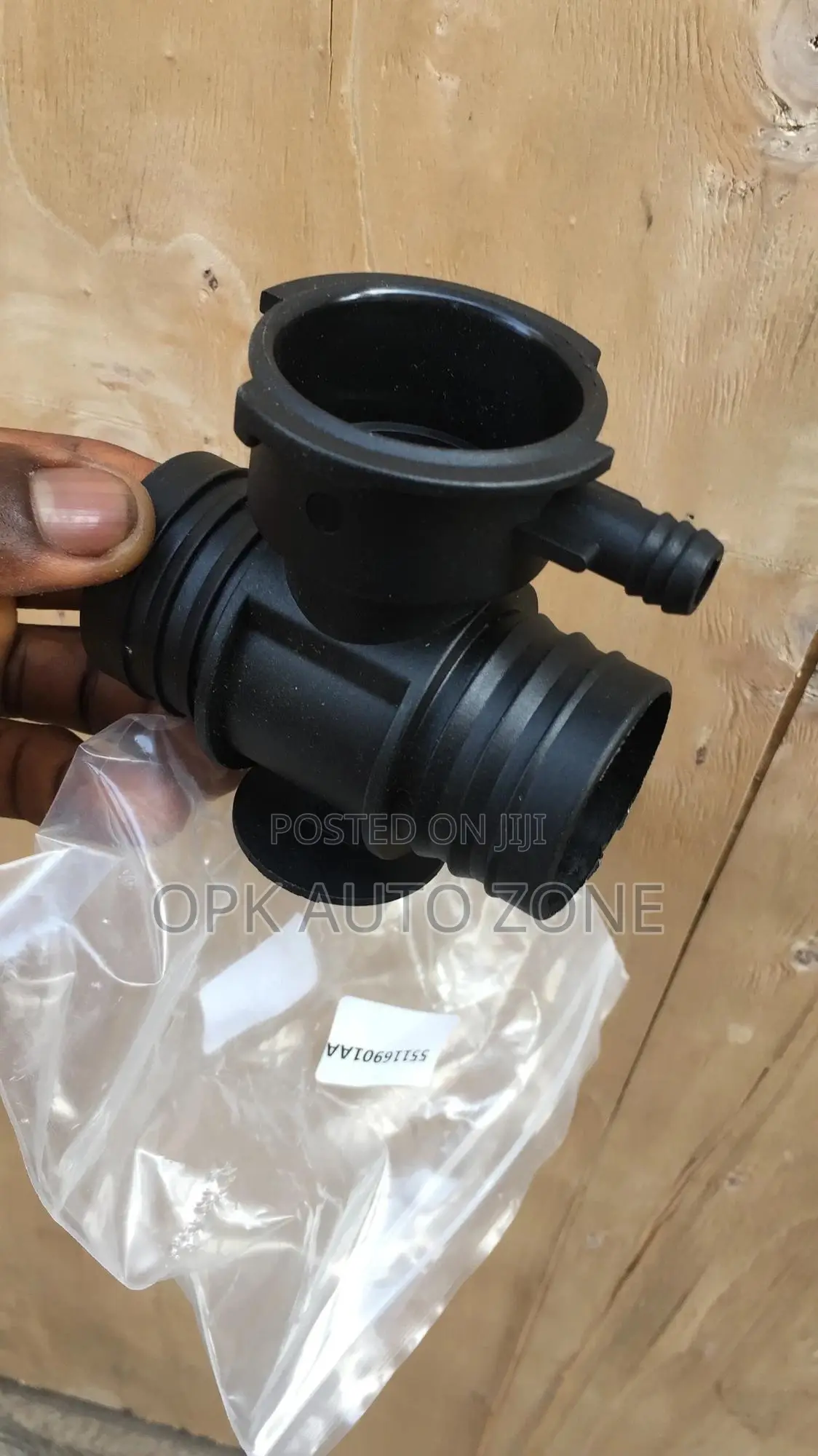 Caliber, Chrysler, Jeep Radiator Pipe Connectors With Cover