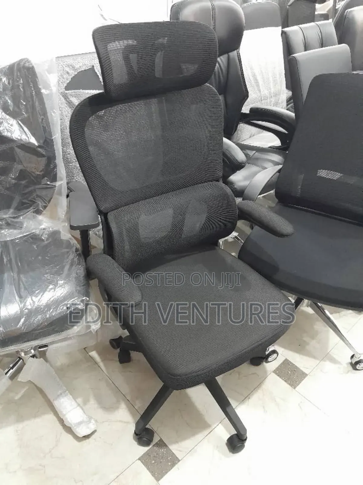 Client Service Point Chair