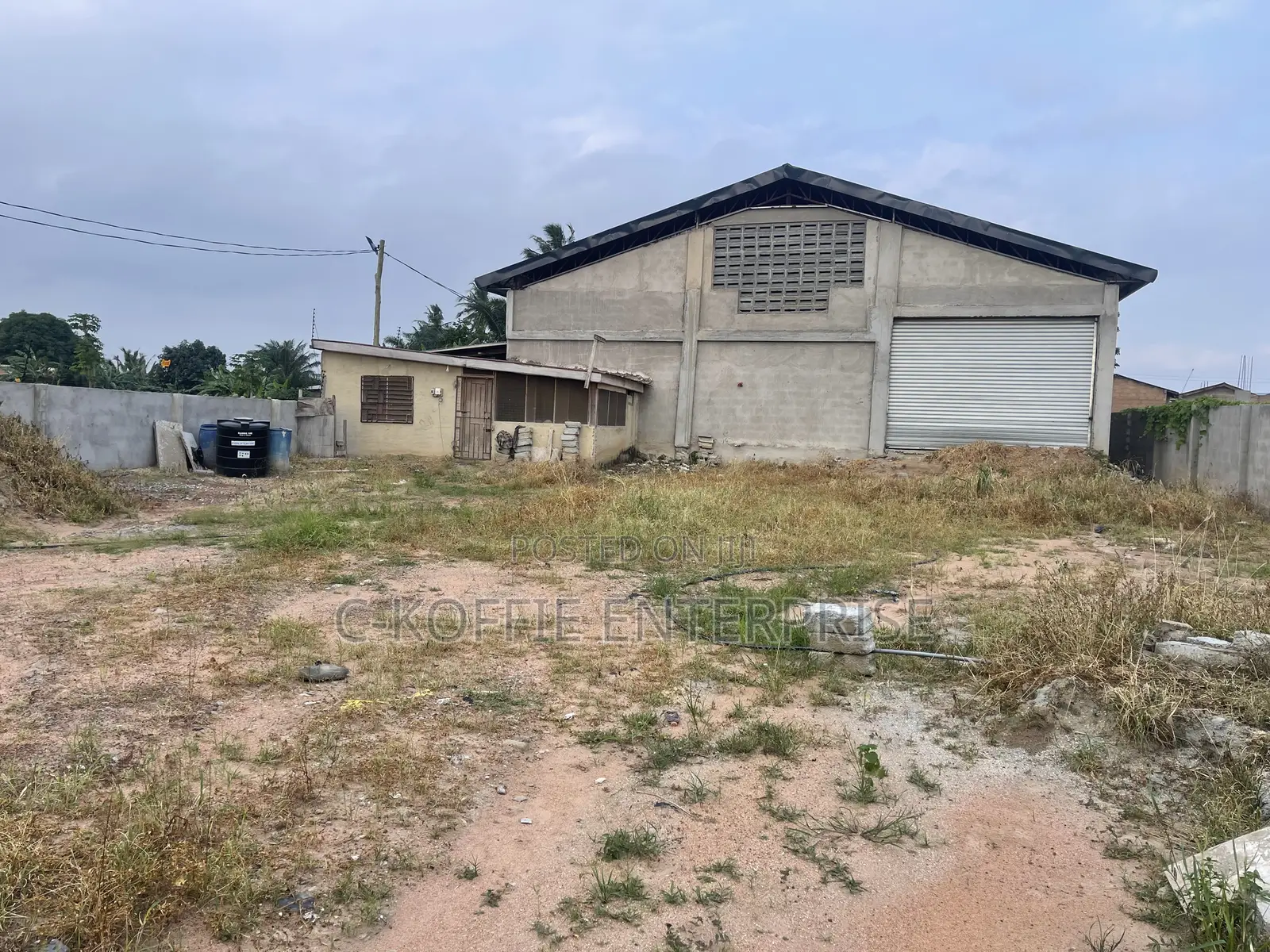 600 SQM Warehouse at Amasaman Kpobiman for Rent