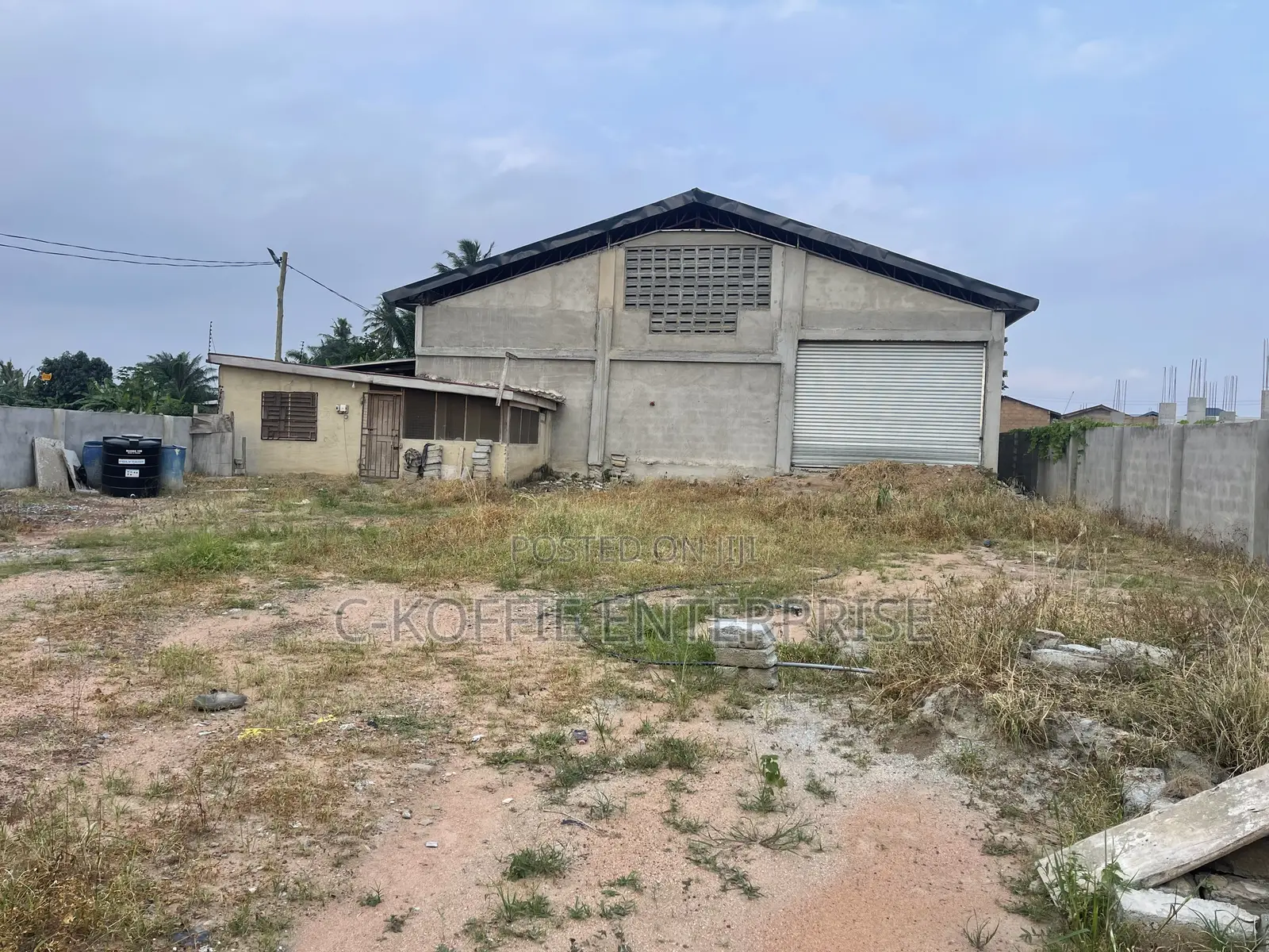 600 SQM Warehouse at Amasaman Kpobiman for Rent