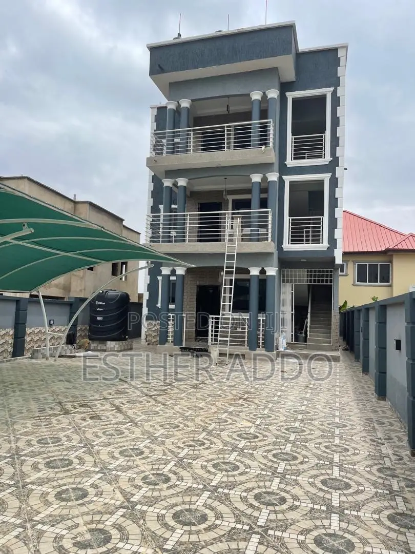 2bdrm Apartment in Ashaley Botwe for rent