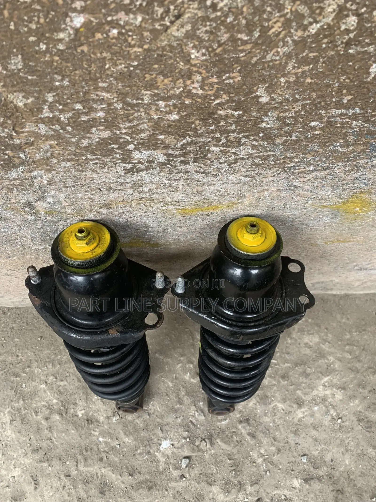 Toyota Corolla 2005 to 2019Back Shocks