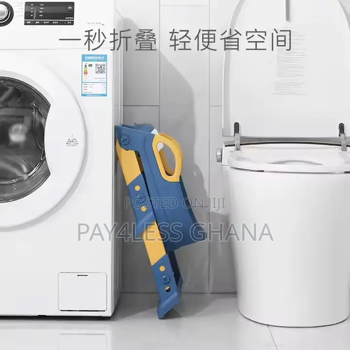 Adjustable Plastic Baby Toilet Training Seat Ladder