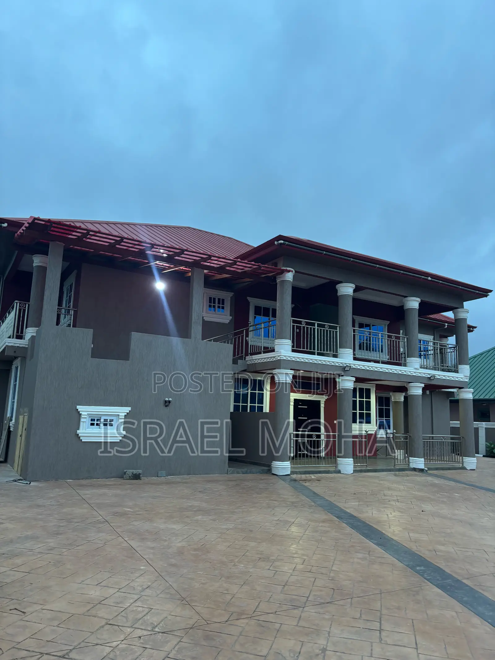 2bdrm Apartment in Adenta Housing Down for rent