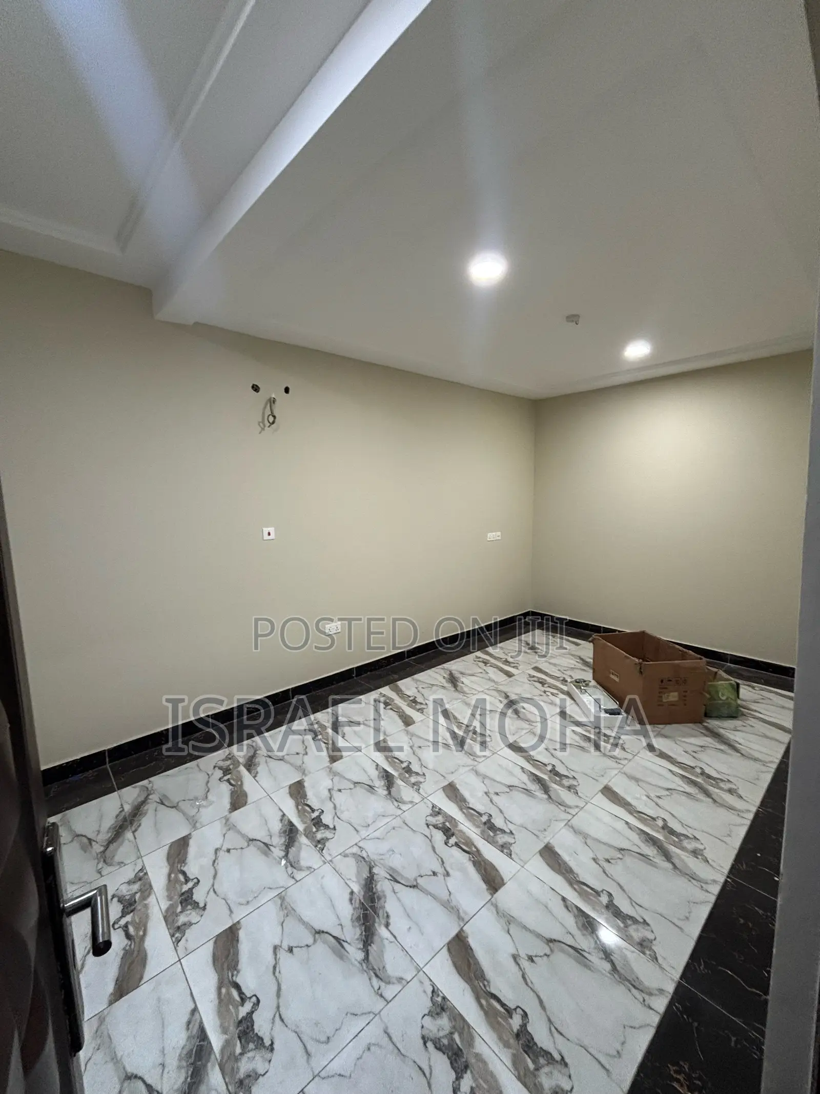 2bdrm Apartment in Adenta Housing Down for rent