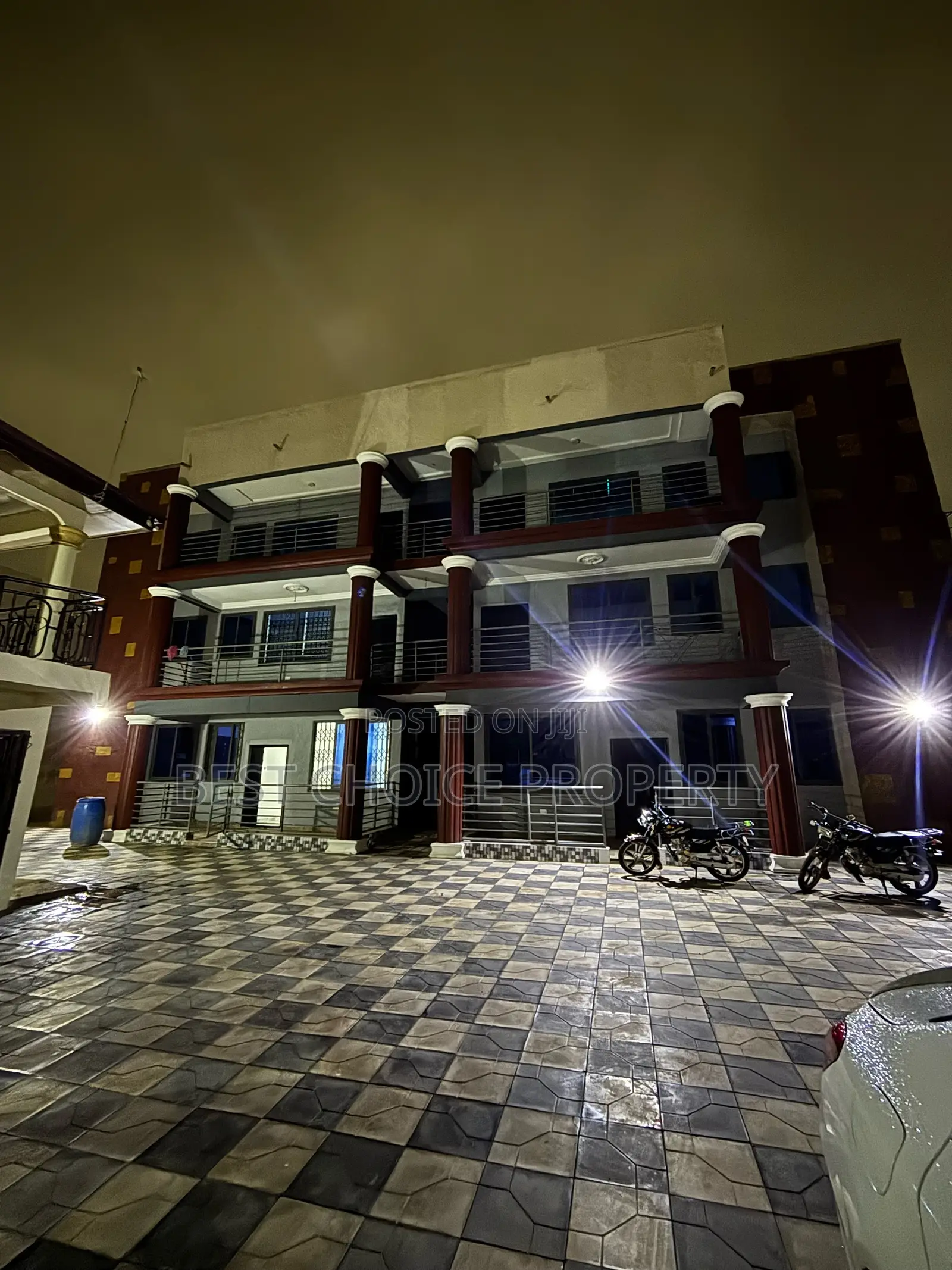 2bdrm Apartment in Owusu Ansar, Oyarifa for rent