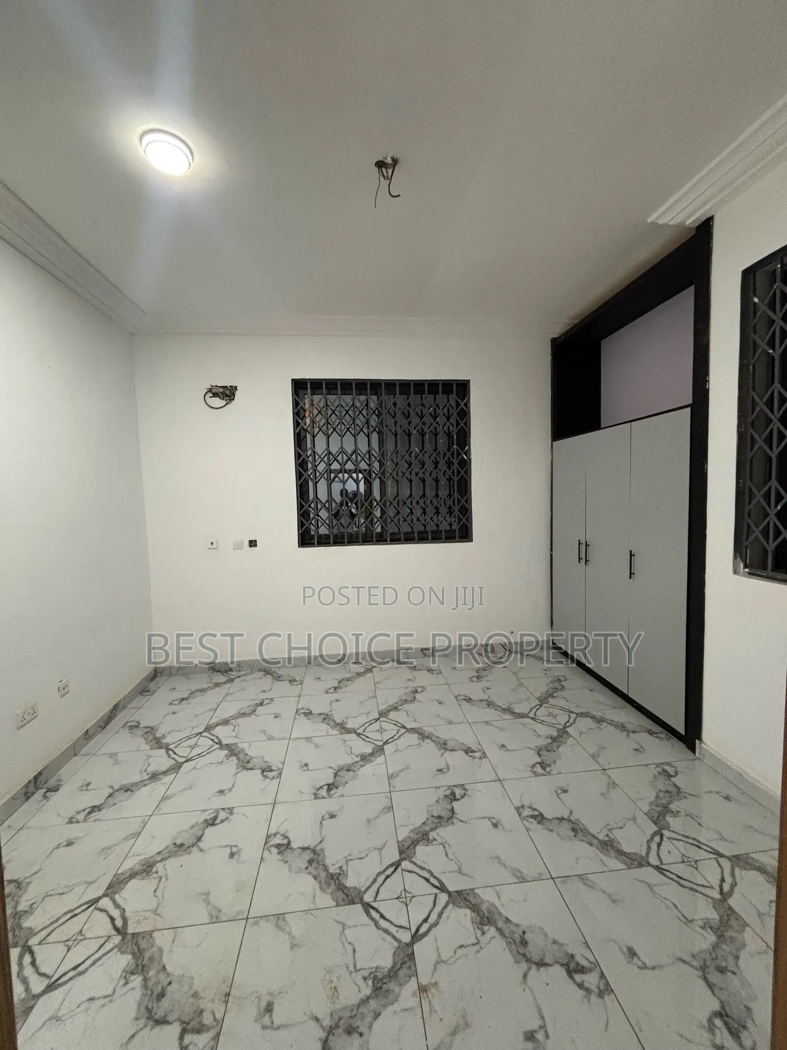2bdrm Apartment in Owusu Ansar, Oyarifa for rent