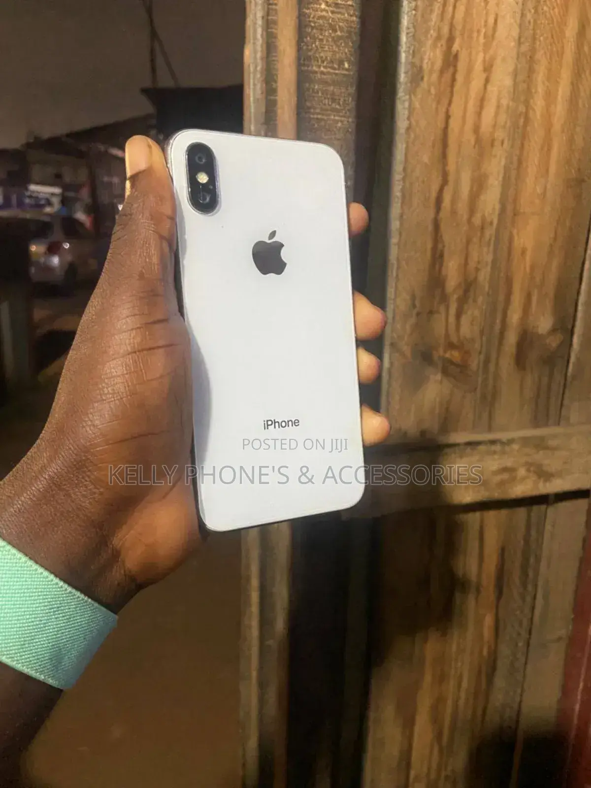 Apple iPhone XR 256 GB White