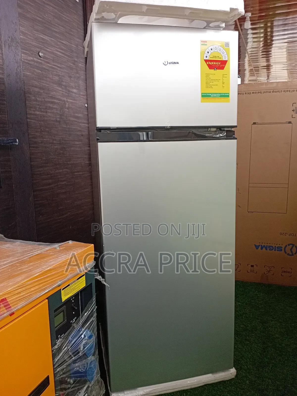 Sigma STDF-220 Fridge-Freezer - Energy Efficient Appliance