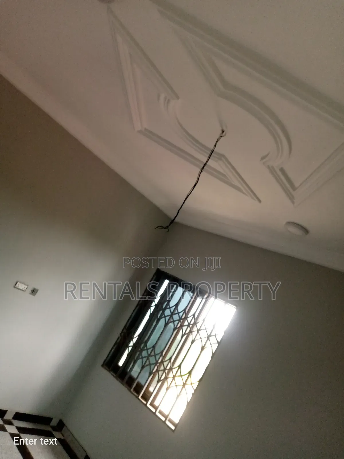 3bdrm Block of Flats in Six Month Three, Frafraha for rent