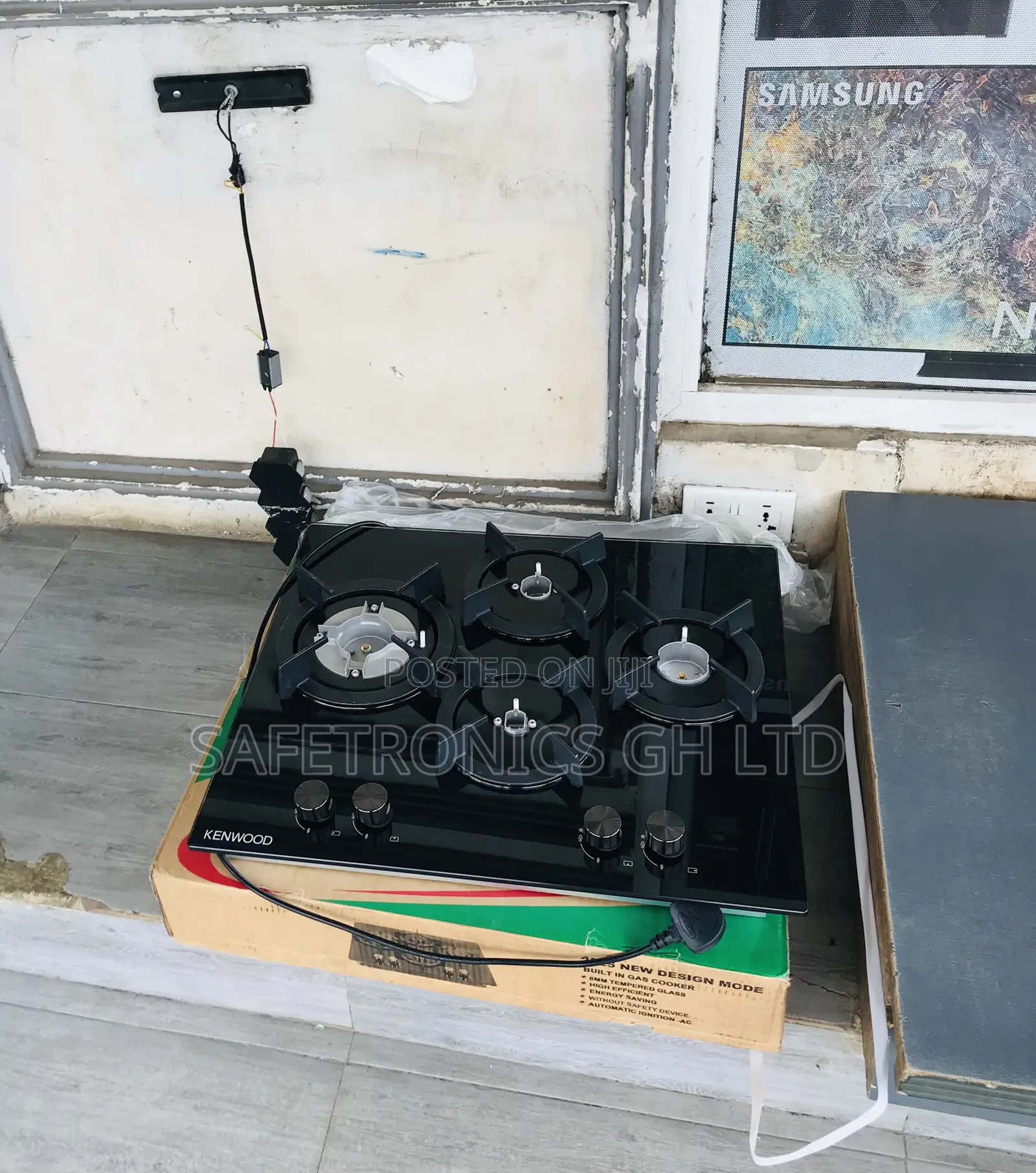 Sealed Premium Black 60cm Kenwood
