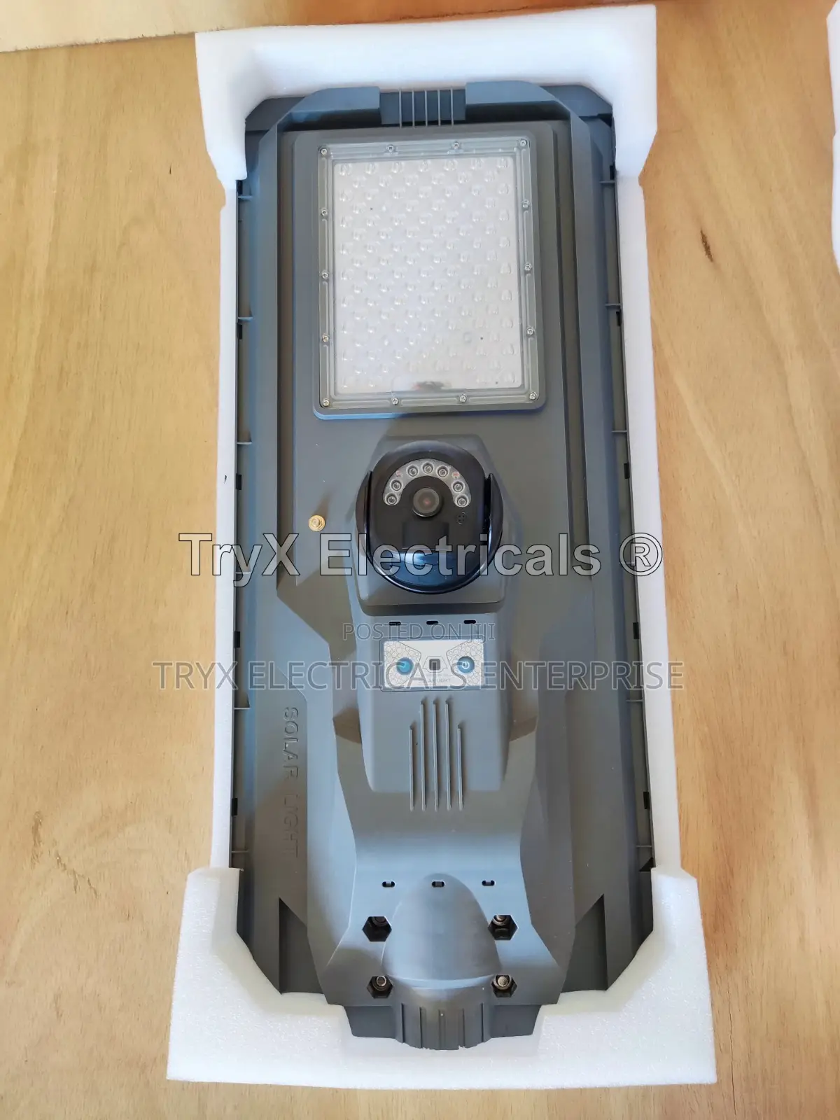 800w Surveillance Street Light + 64gb Sd