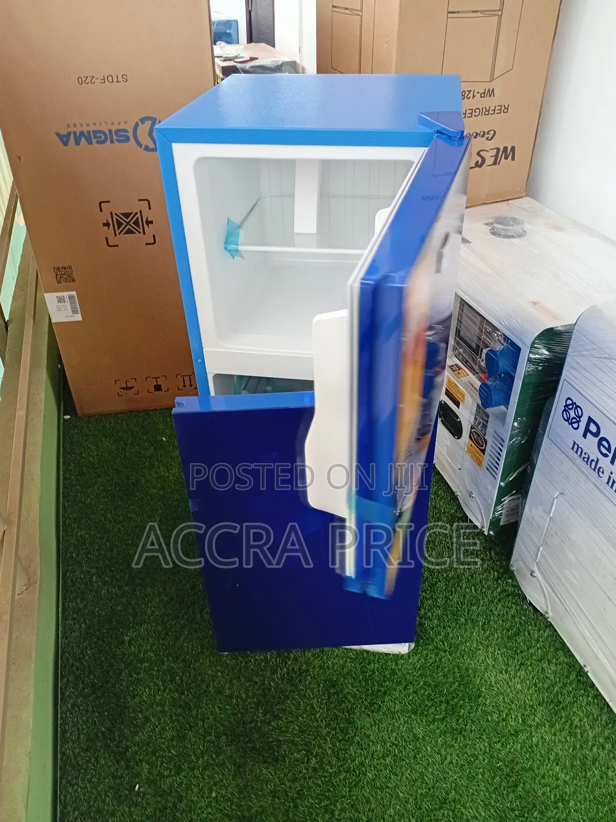 Energy Efficient Fridge-Freezer - Westpool Wp-128a
