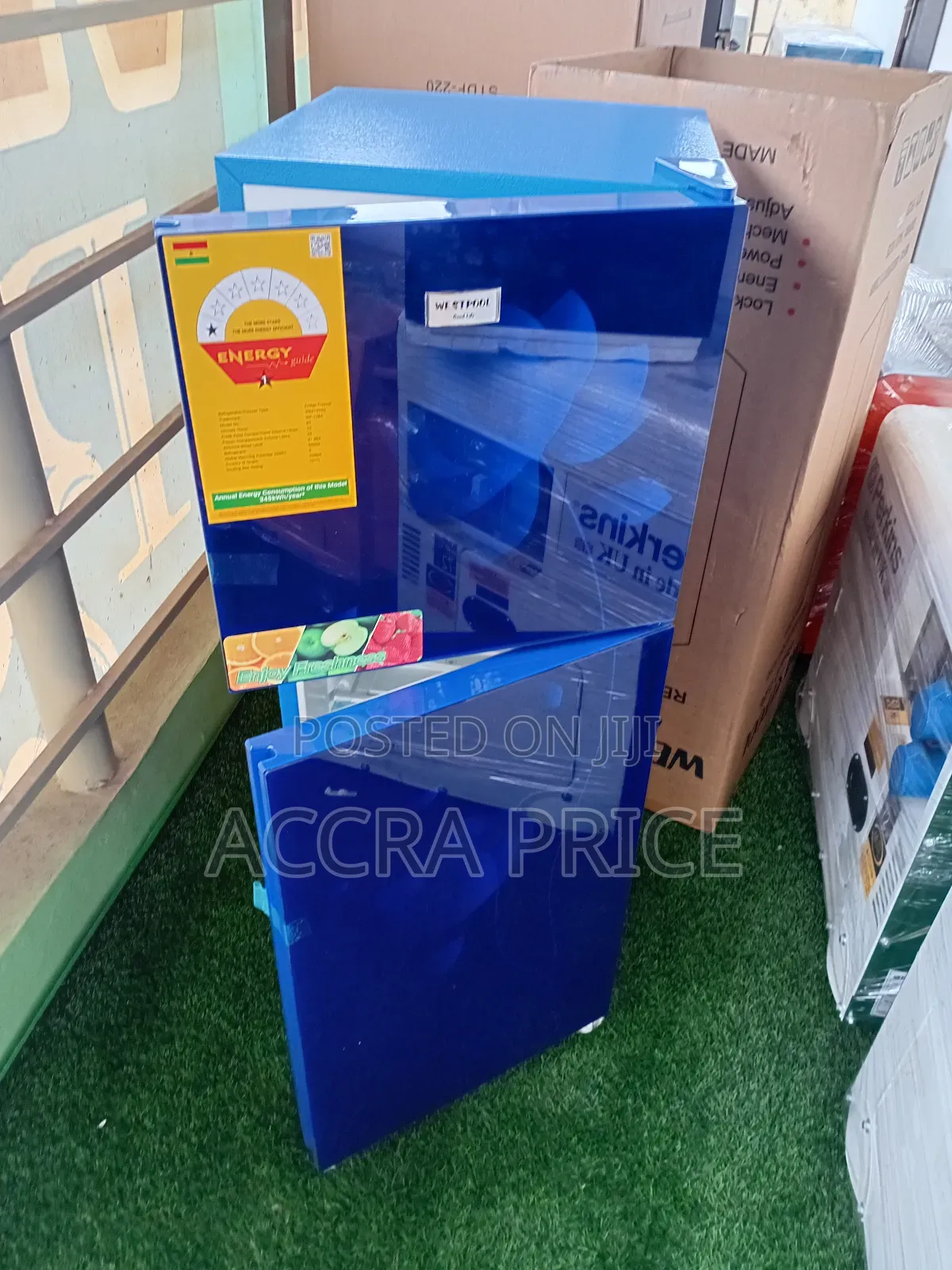 Westpool Wp-128a Fridge-Freezer - Great Value for Money