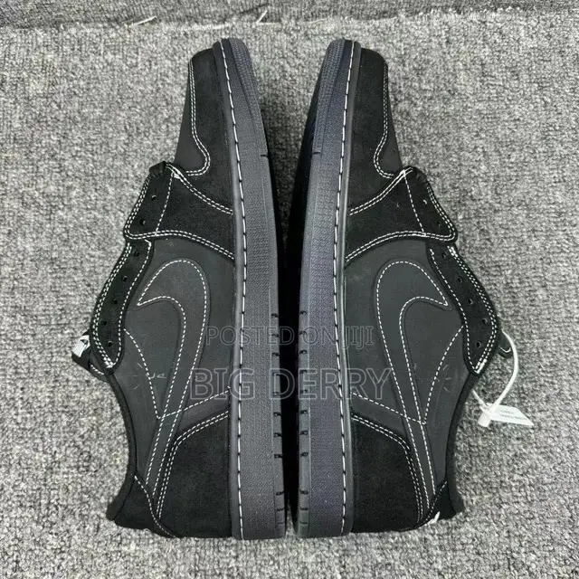 Air Jordan 1 Low Travis Scott Series