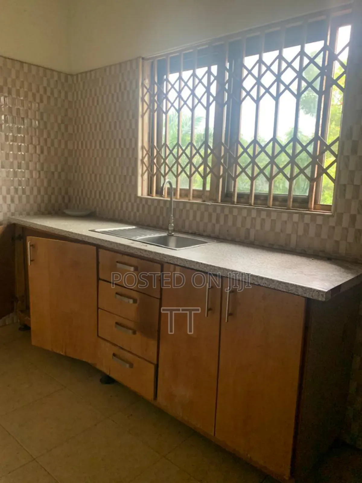 1bdrm Apartment in Teshie Anomantu, Tsui-Bleoo for rent