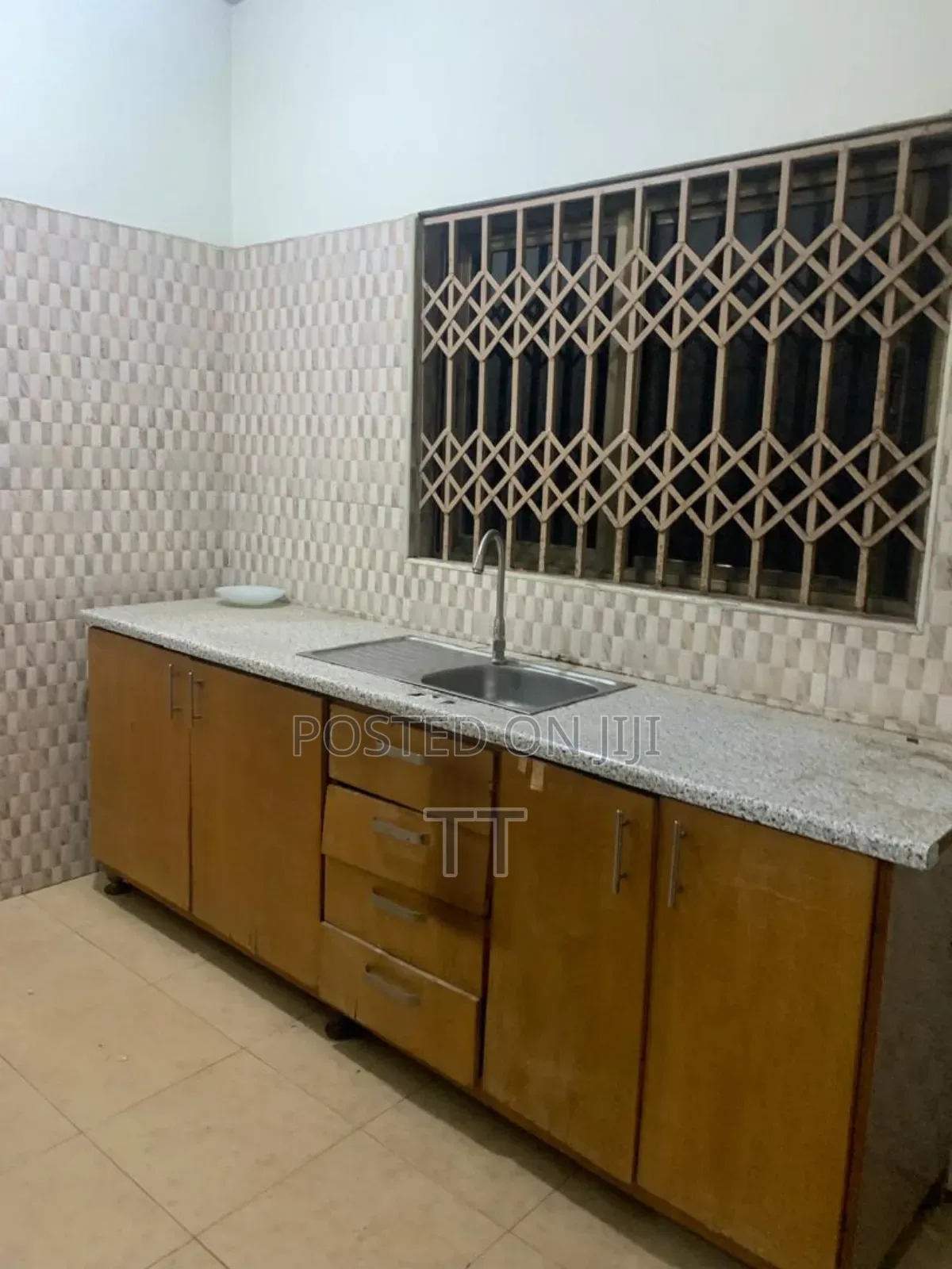 1bdrm Apartment in Teshie Anomantu, Tsui-Bleoo for rent
