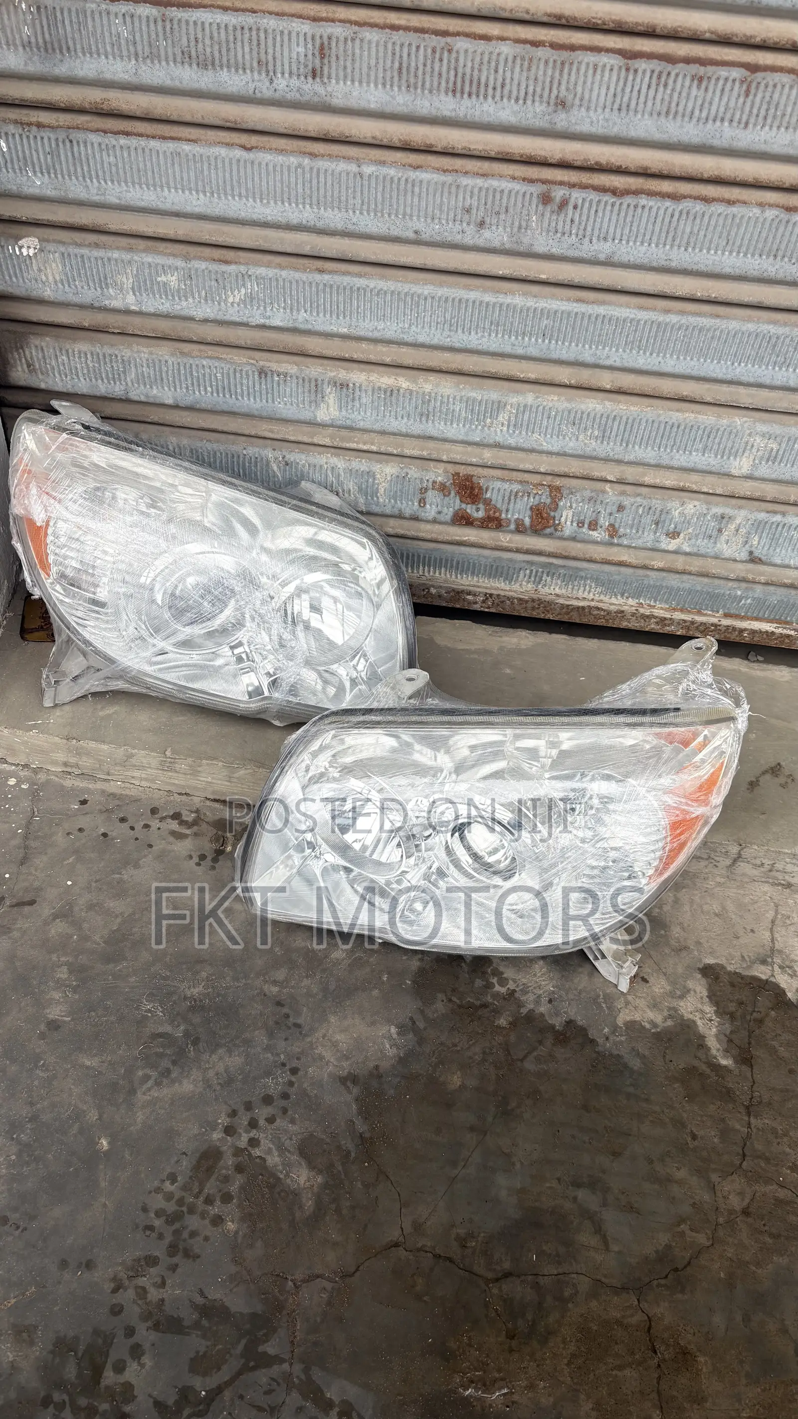Toyota 4runner Headlight 2005,2006,2007,2008,2009,2010,2011