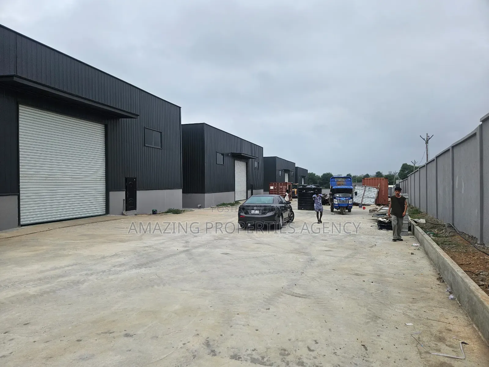 4000sqm Warehouse for Sale at Sakumono