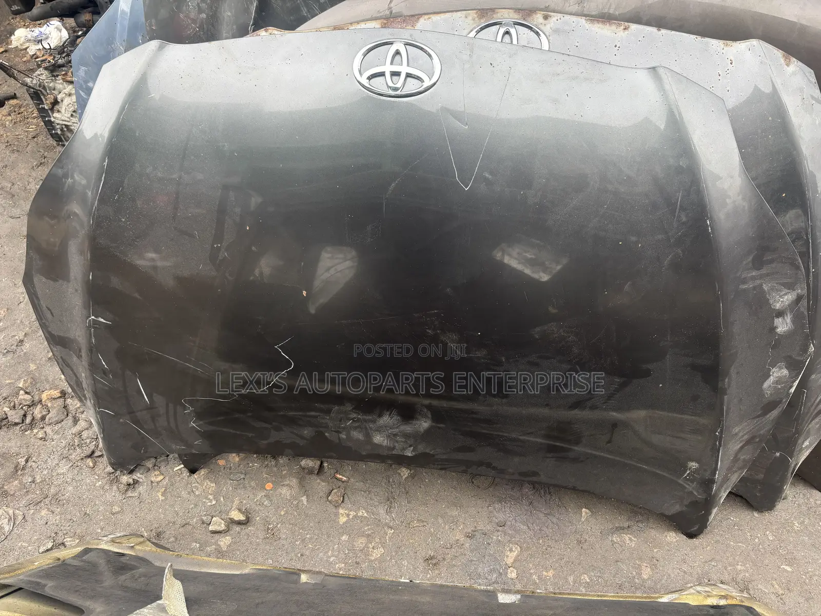 Toyota Matrix 2009-2011 Bonnet / Hood