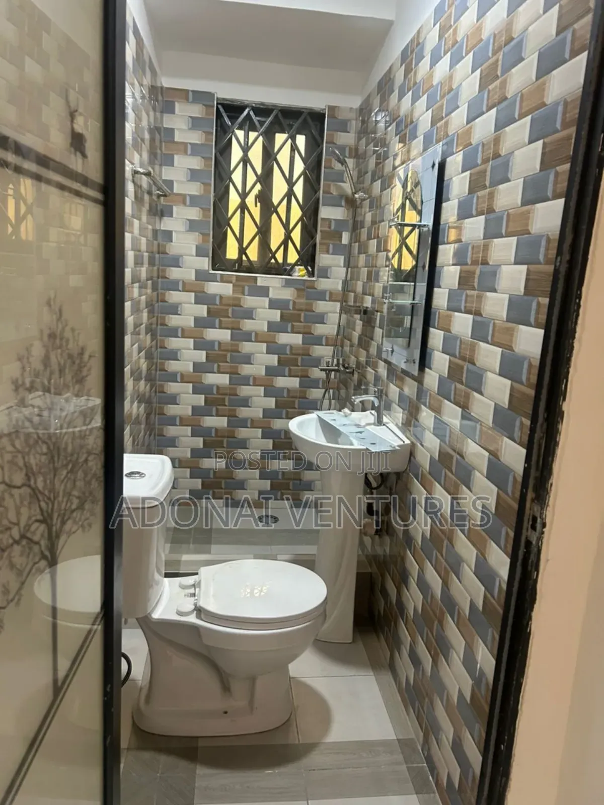 3bdrm House in Agric Kromoase, Kumasi Metropolitan for sale