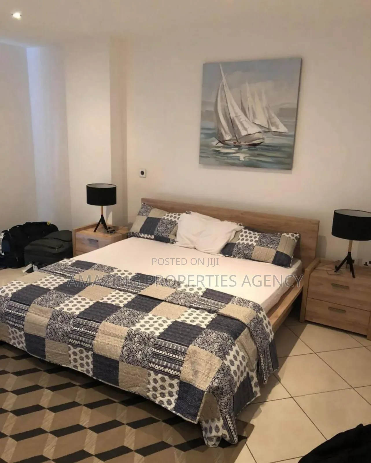 Furnished 4bdrm Apartment in Airport Residential Area for sale