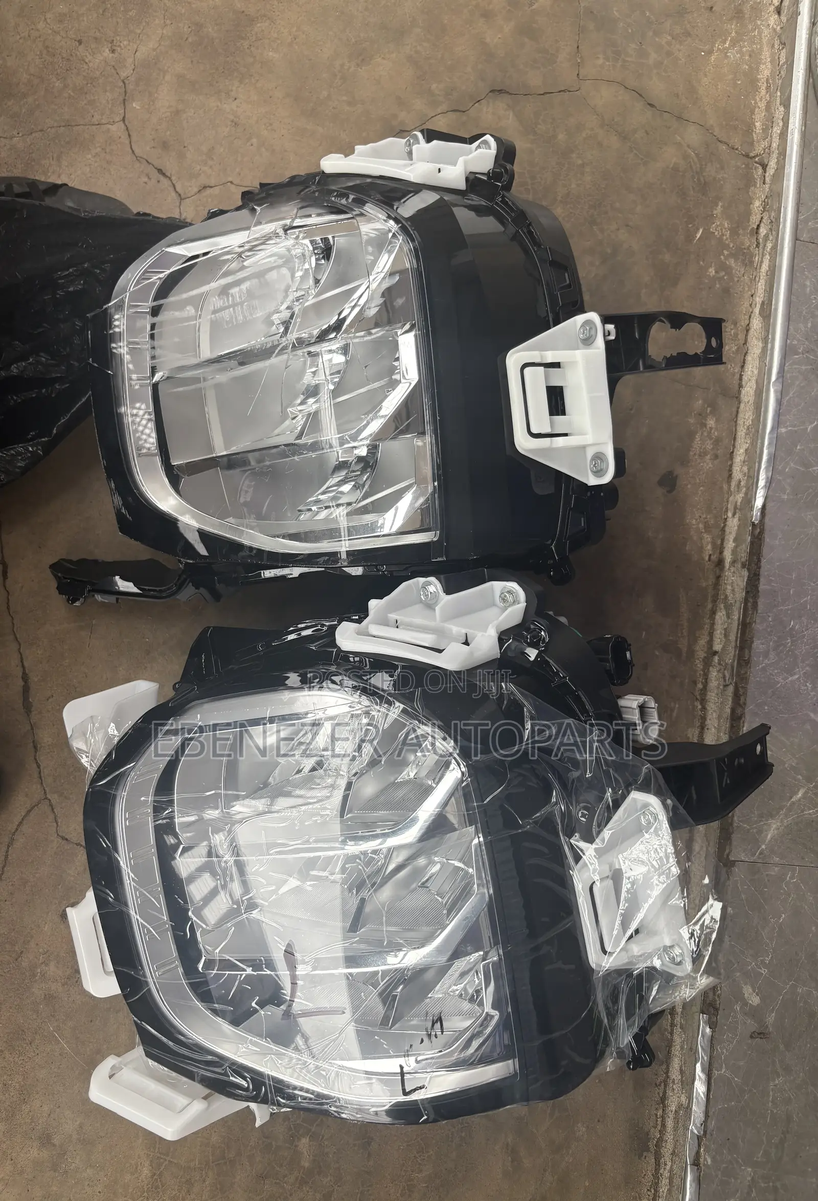 Mitsubishi Outlander Lower Headlights 2023 2024 2025