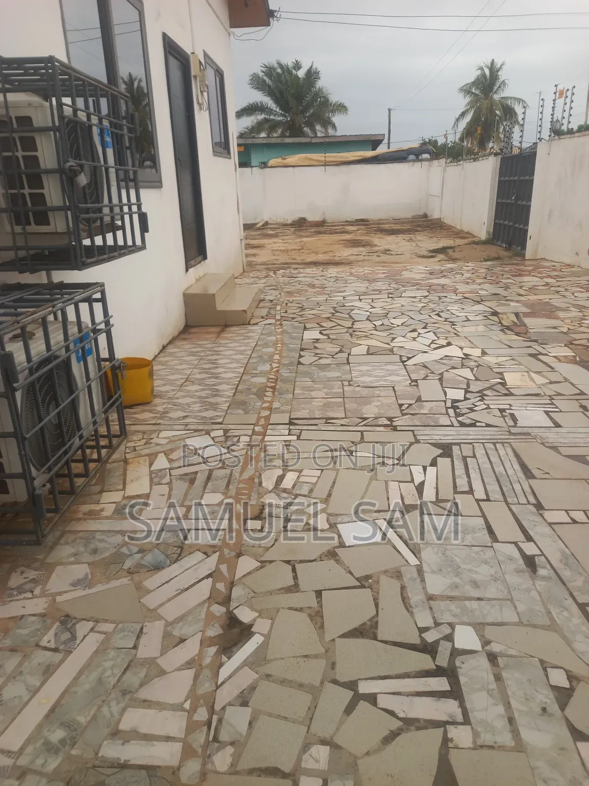 Fully Furnished Two Bedrooms House