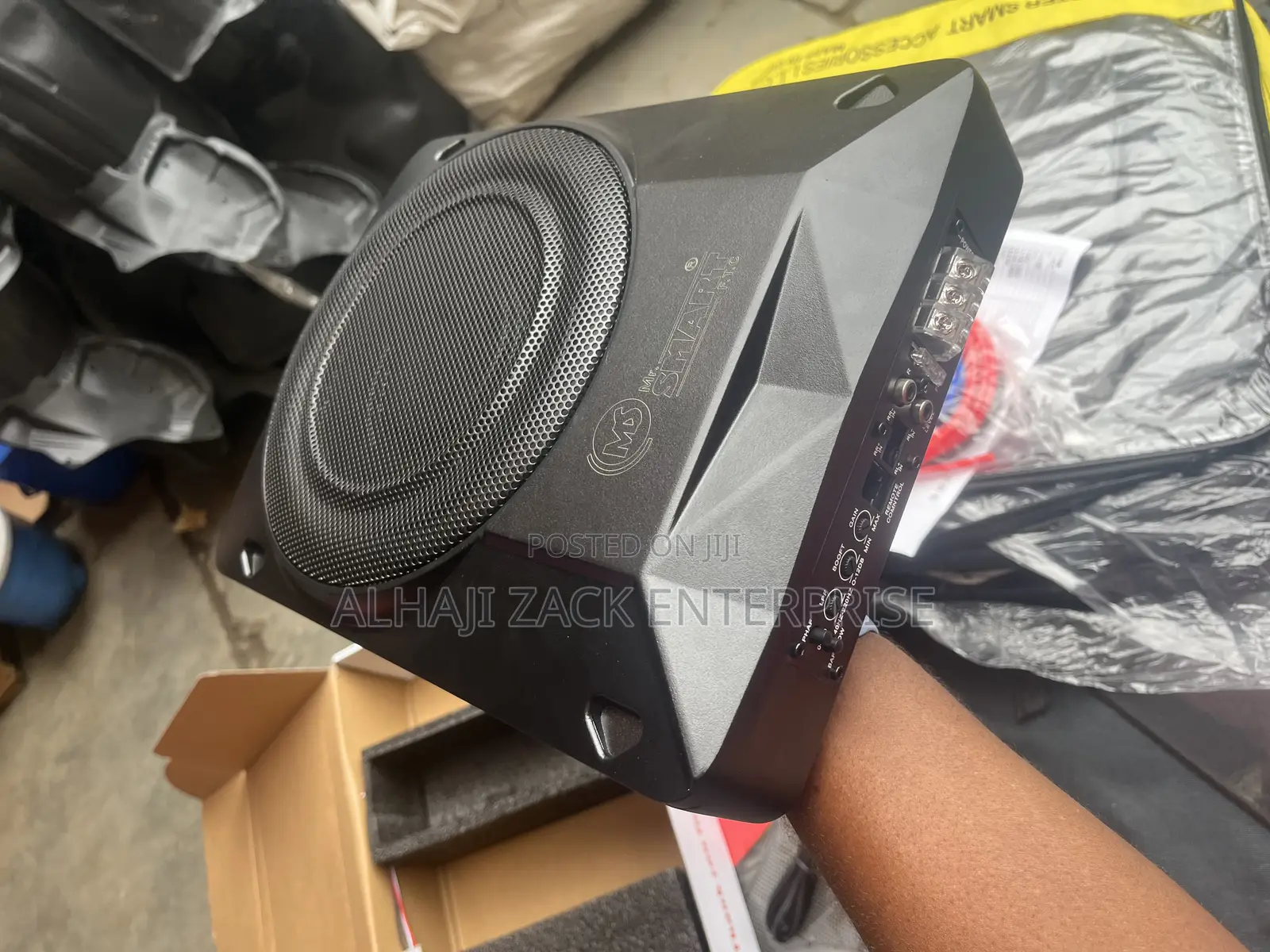 Underseat Woofer 1800w