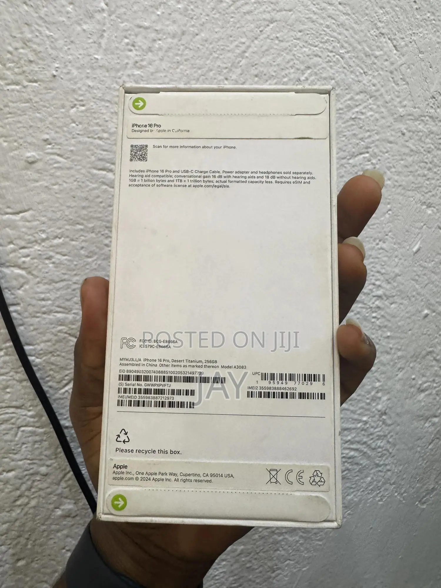 New Apple iPhone 16 Pro 256 GB Gold