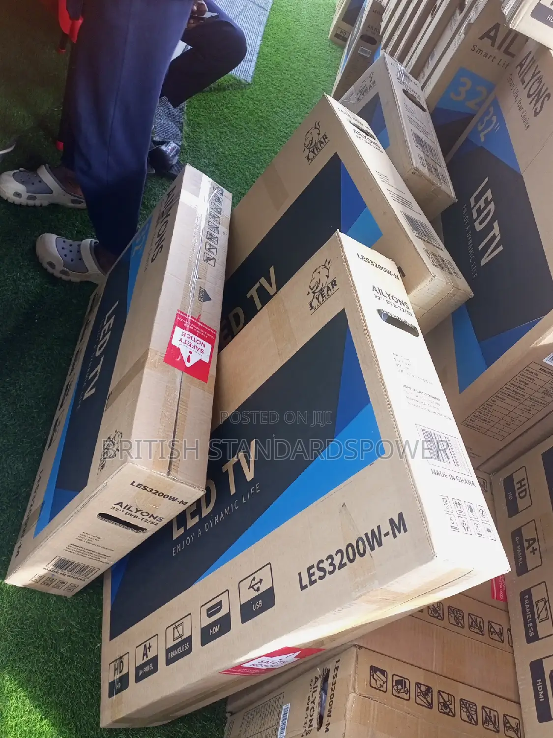 Ailyons Easy to Install 32 Inches Digital Tv Ailyons