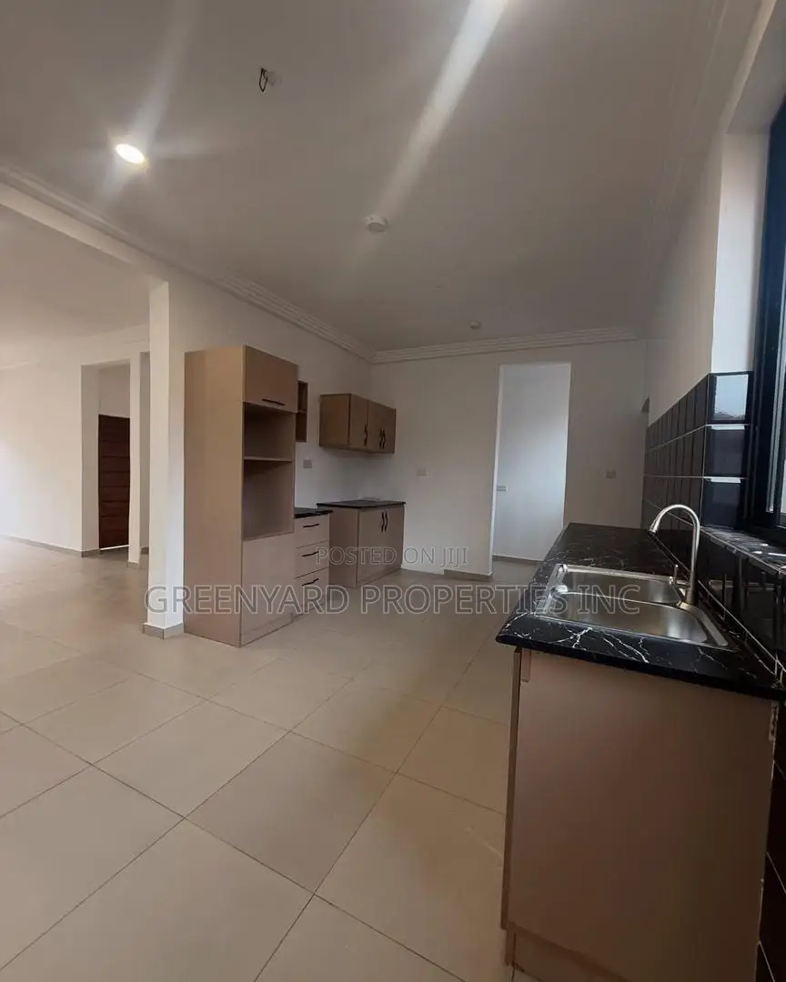 3bdrm House in Oyarifa for sale