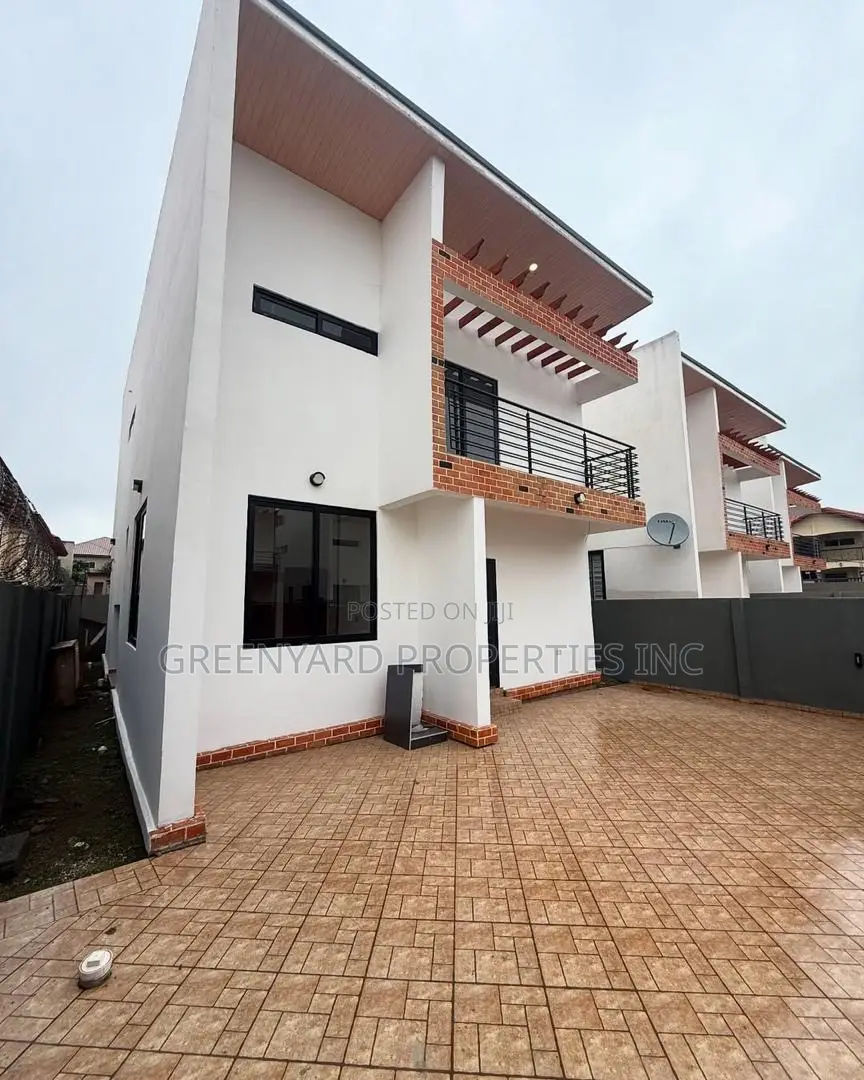 3bdrm House in Oyarifa for sale