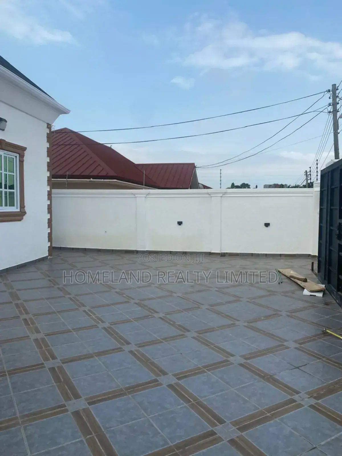 2bdrm Condo in Achimota, Mile 7 for sale