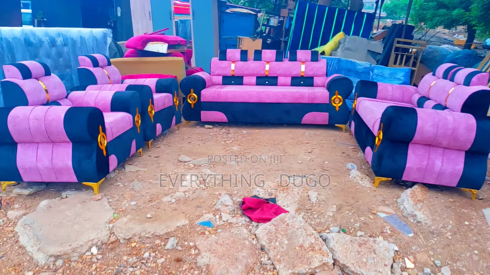 Very Strong Sofa Set