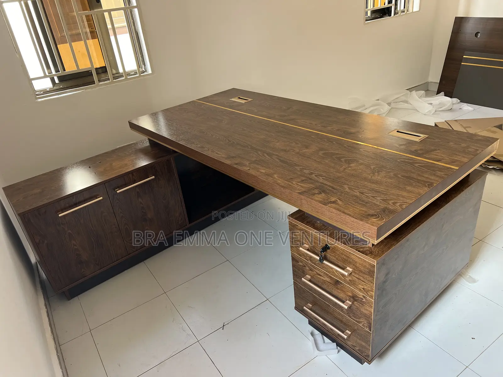1.8m Mdf L Shape Executive Table